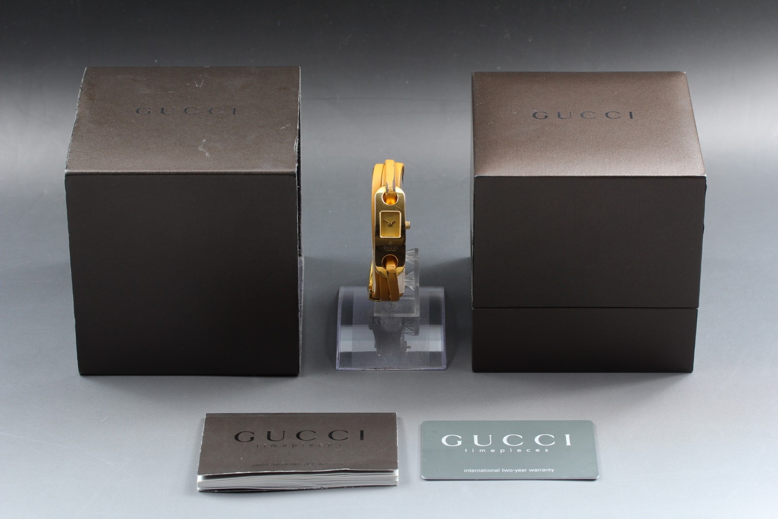 [Exc+5 w/Box] Vintage Gucci 6100L Gold Dial Quartz Womens Watch From JAPAN