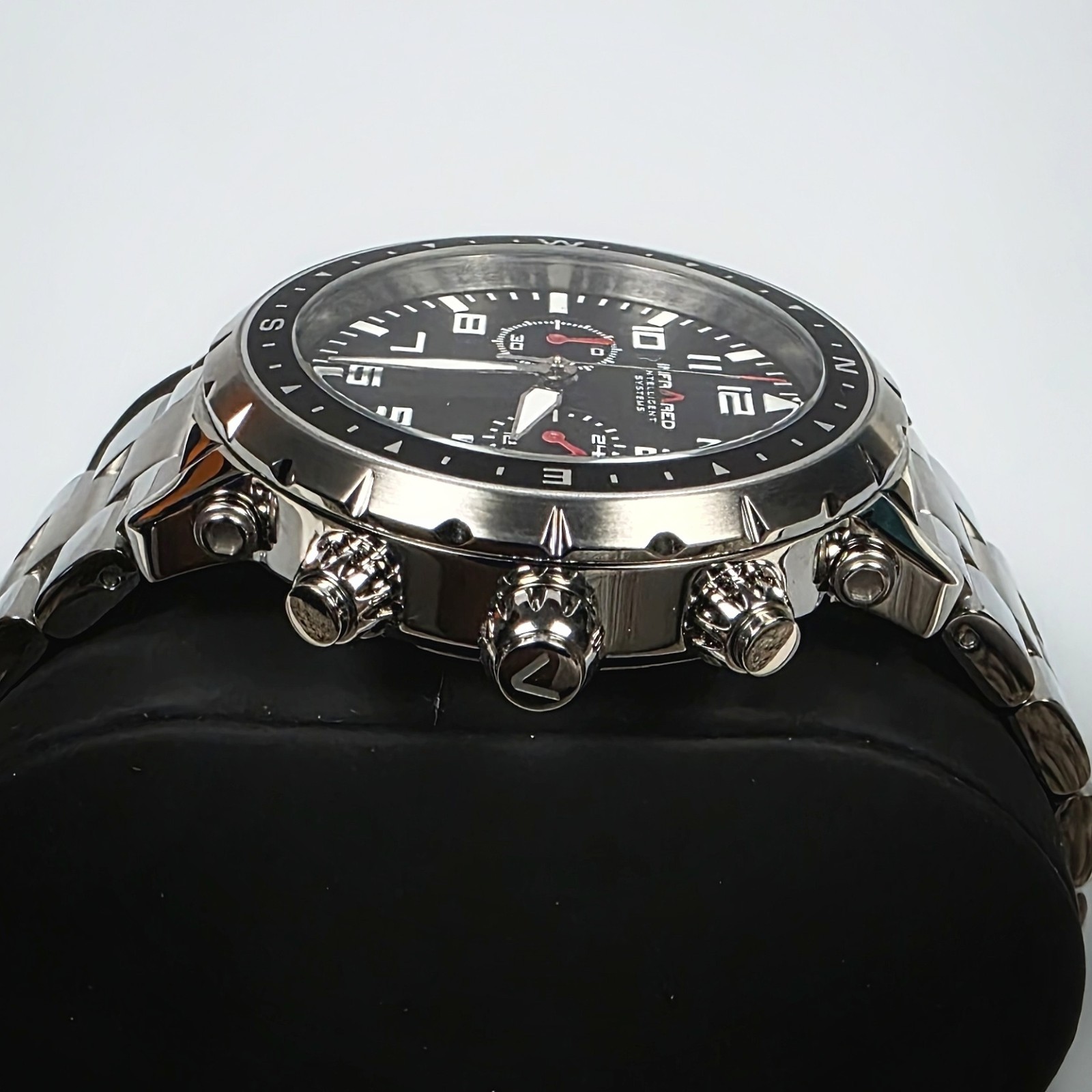 Infrared Genesis Shadow Black Link Men’s Wristwatch