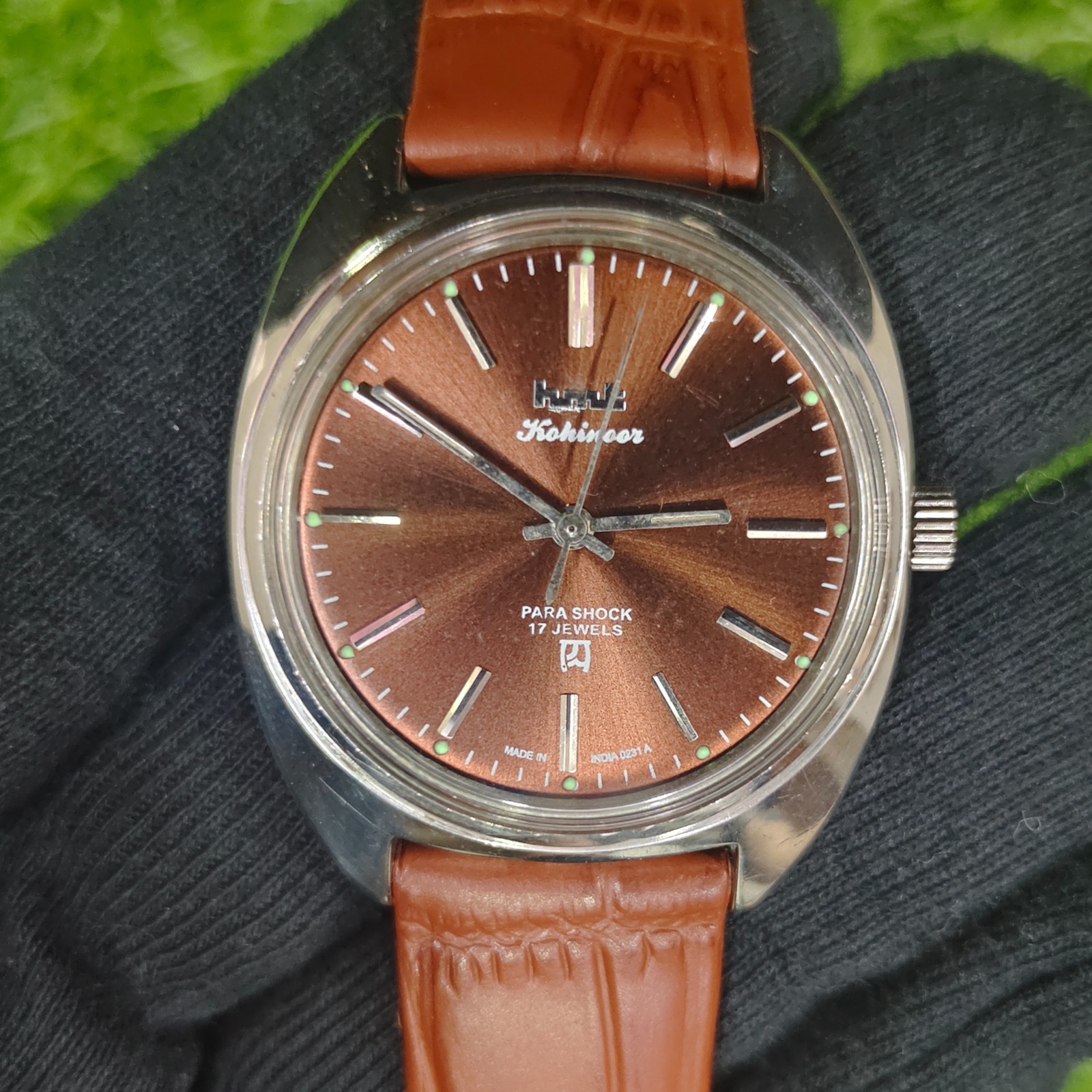 Vintage HMT Kohinoor 38mm Maroon Dial Hand-Winding Mechanical Watch Exhibition