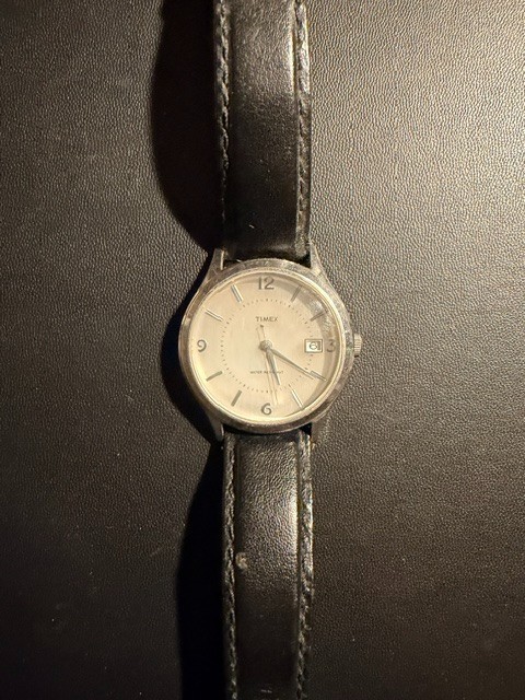 Timex x J. Crew 1600 (c. 2010) Classic Watch – Lightly Used Excellent Condition