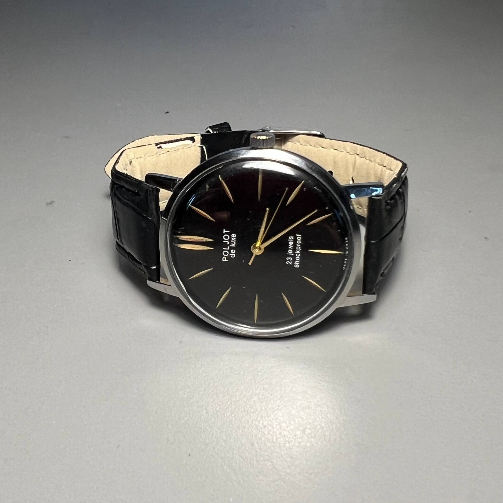 Wristwatch Poljot DE Luxe Ultra Slim 1 MChZ Mechanical Vintage Soviet