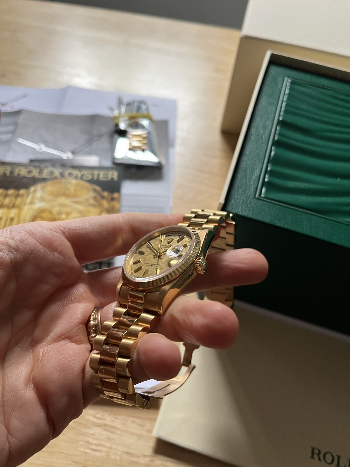 Rolex Day-Date President Yellow Gold 18238 Champagne Linen – Box & Papers