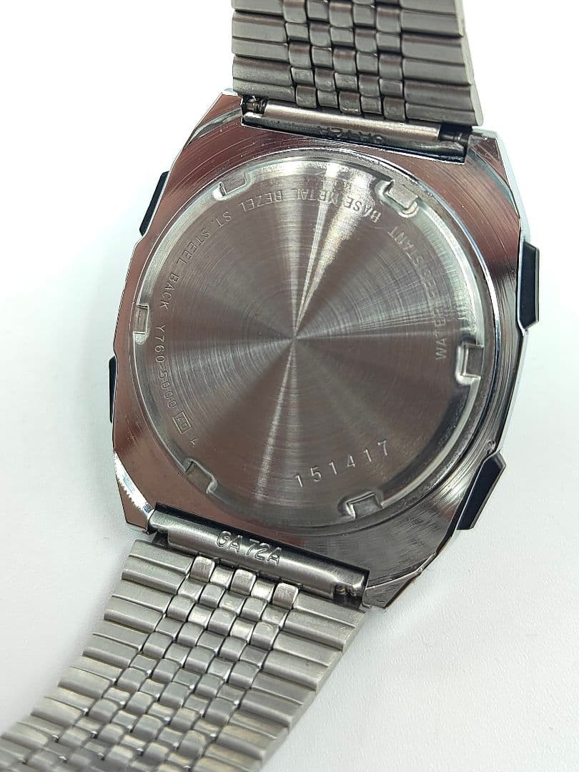 Vintage Rare ALBA GAME Y760 5000 digital wristwatch