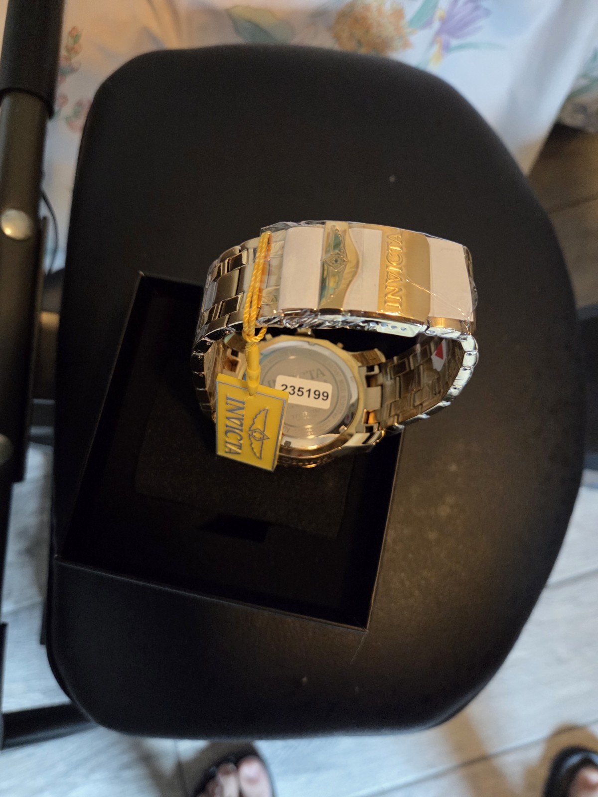 Mens Invicta Pro Diver Scuba Gold Plated Black Chronograph VD53 Watch New