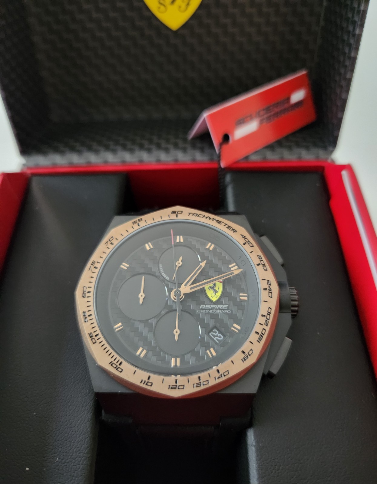 SCUDERIA FERRARI ASPIRE CARBON ALL BLACK LEATHER RUBBER BAND CHRONOGRAPH WATCH