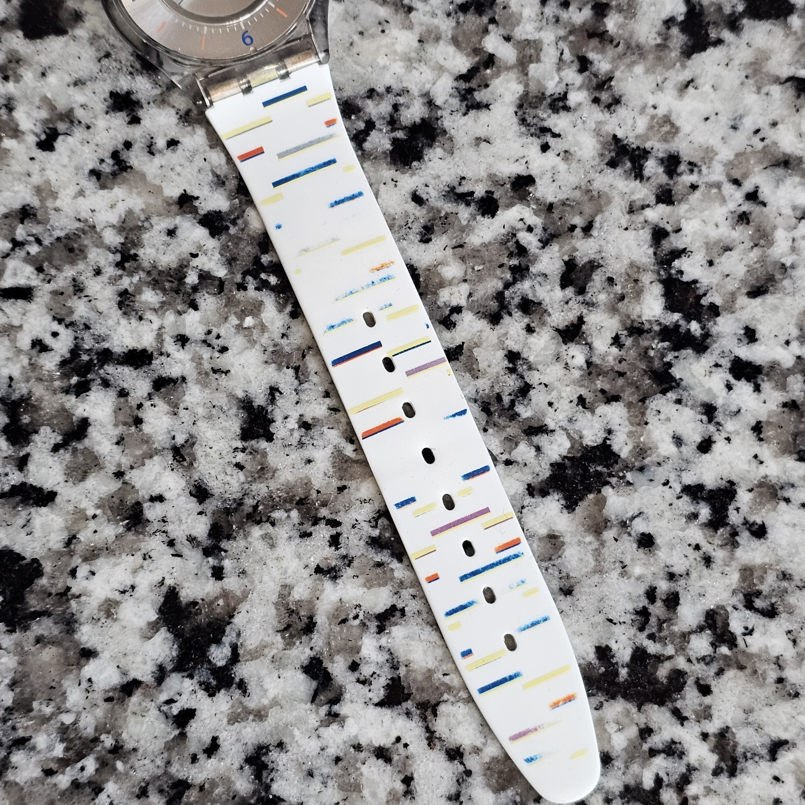 Thin Slim Skin Swatch Quartz White Silicone Rubber Band Watch 34mm