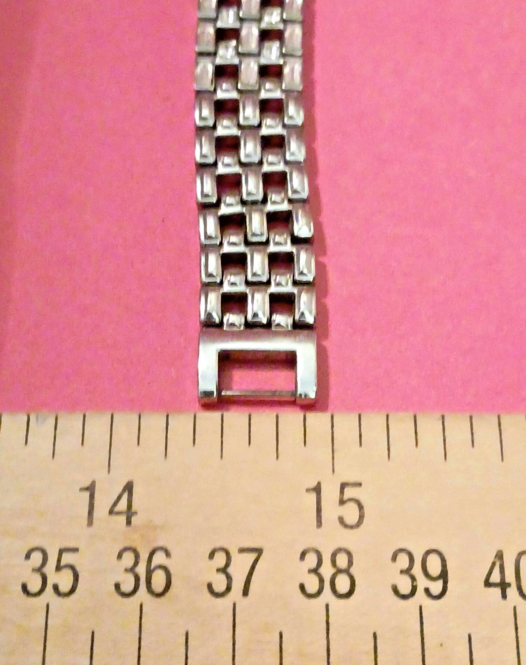 Ladies Vivani Rhinestone Dress Formal Watch – NEW Battery -Works Great MOP Dial