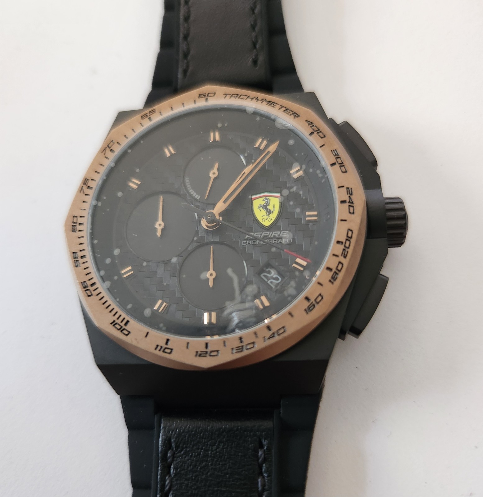 SCUDERIA FERRARI ASPIRE CARBON ALL BLACK LEATHER RUBBER BAND CHRONOGRAPH WATCH