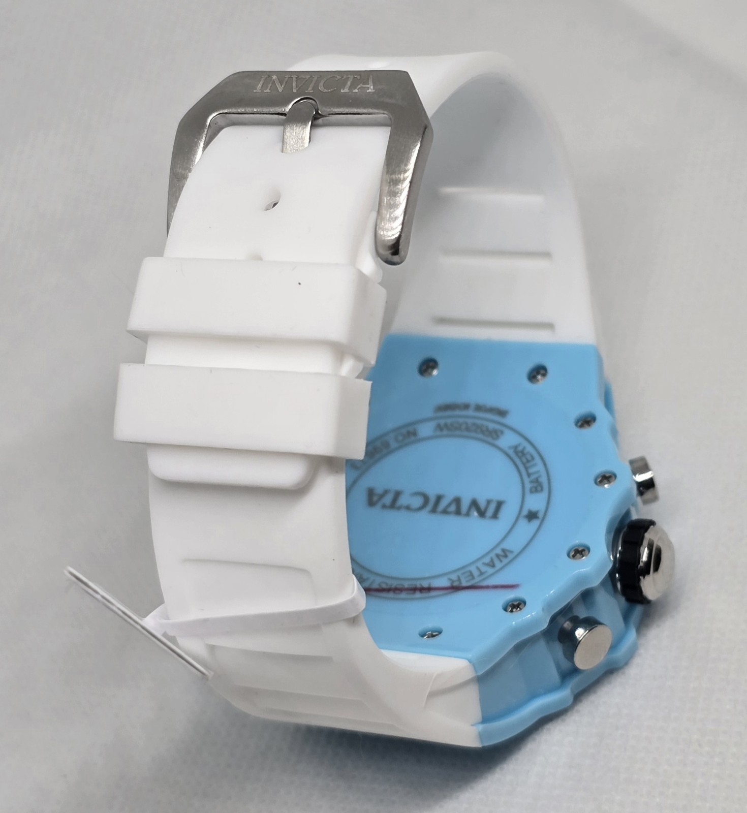 Invicta Racing Vaulthan Men’s Watch 44mm White Baby Blue 69673 Brand New