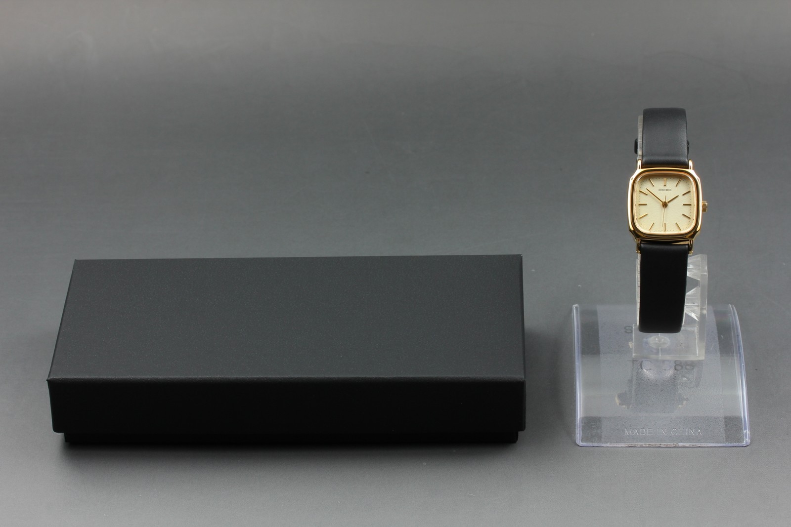 Vintage 1988 Seiko Socie 2P21-5320 SGP Gold Tank Quartz Womens Watch JAPAN