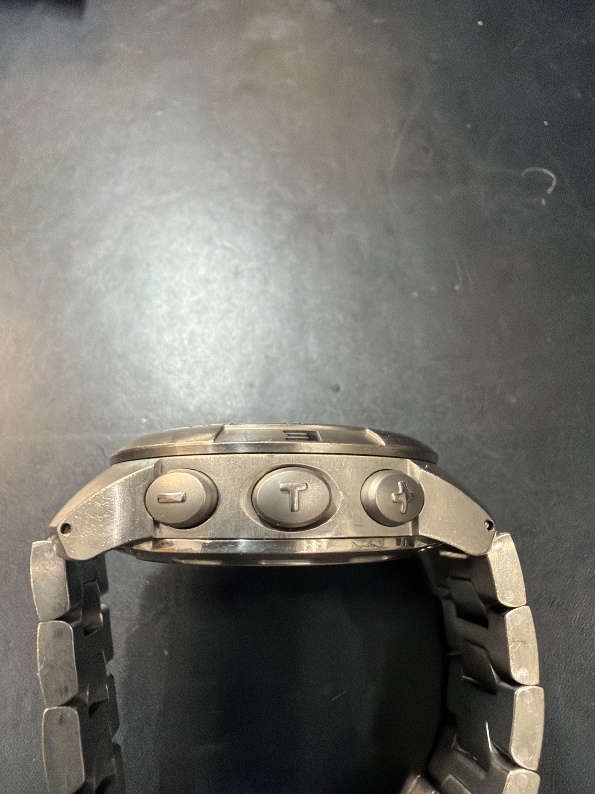 Tissot T-Touch Titanium Carbon Fiber Dial Men’s Watch – Z253/353 with Box & Docs