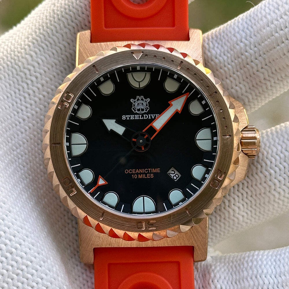 STEELDIVE SD1982S — 46.5mm Oversize Thick CuSn8 Solid Bronze NH35 Dive Watch