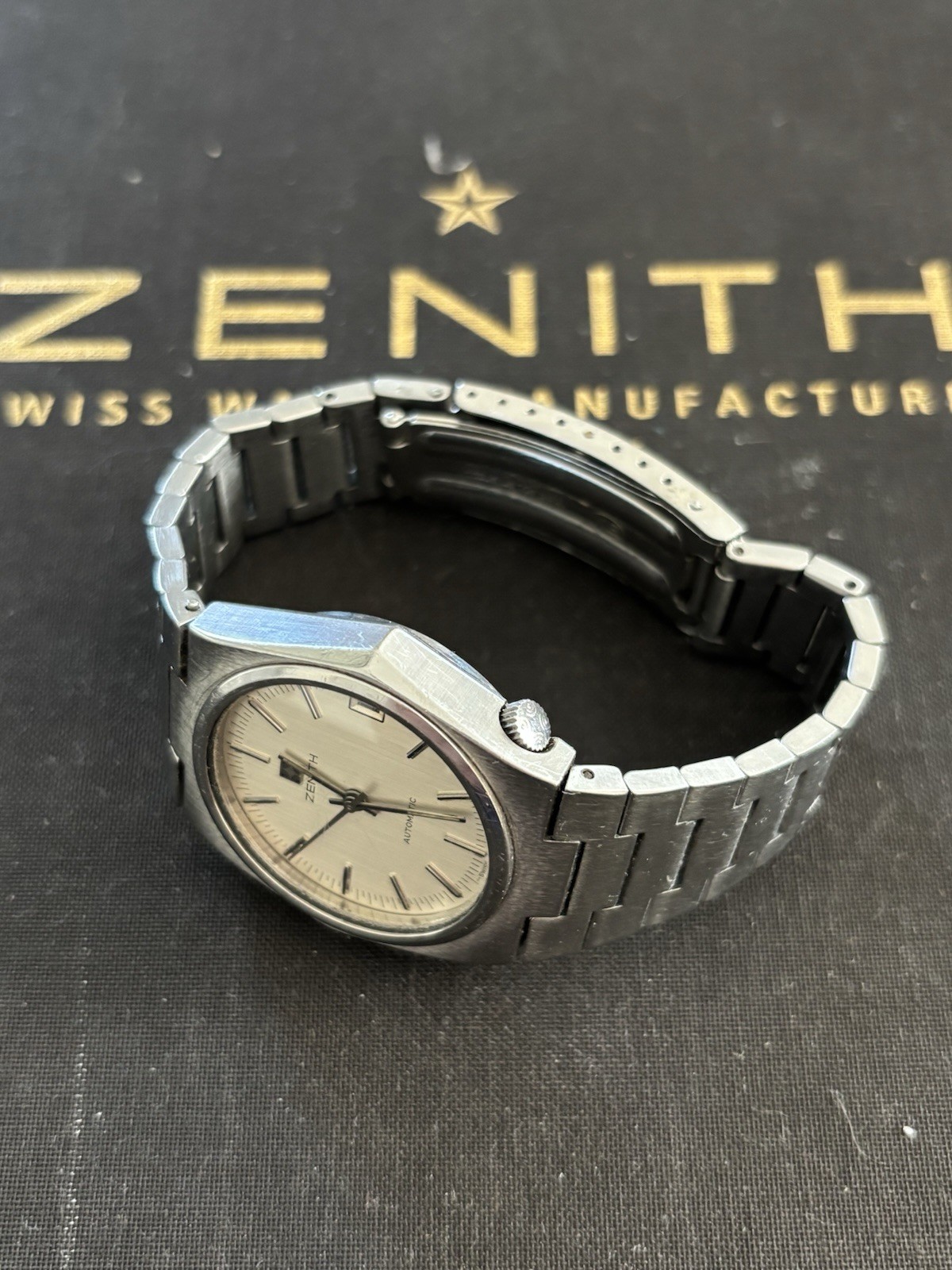 Vintage Zenith Surf Automatic Watch