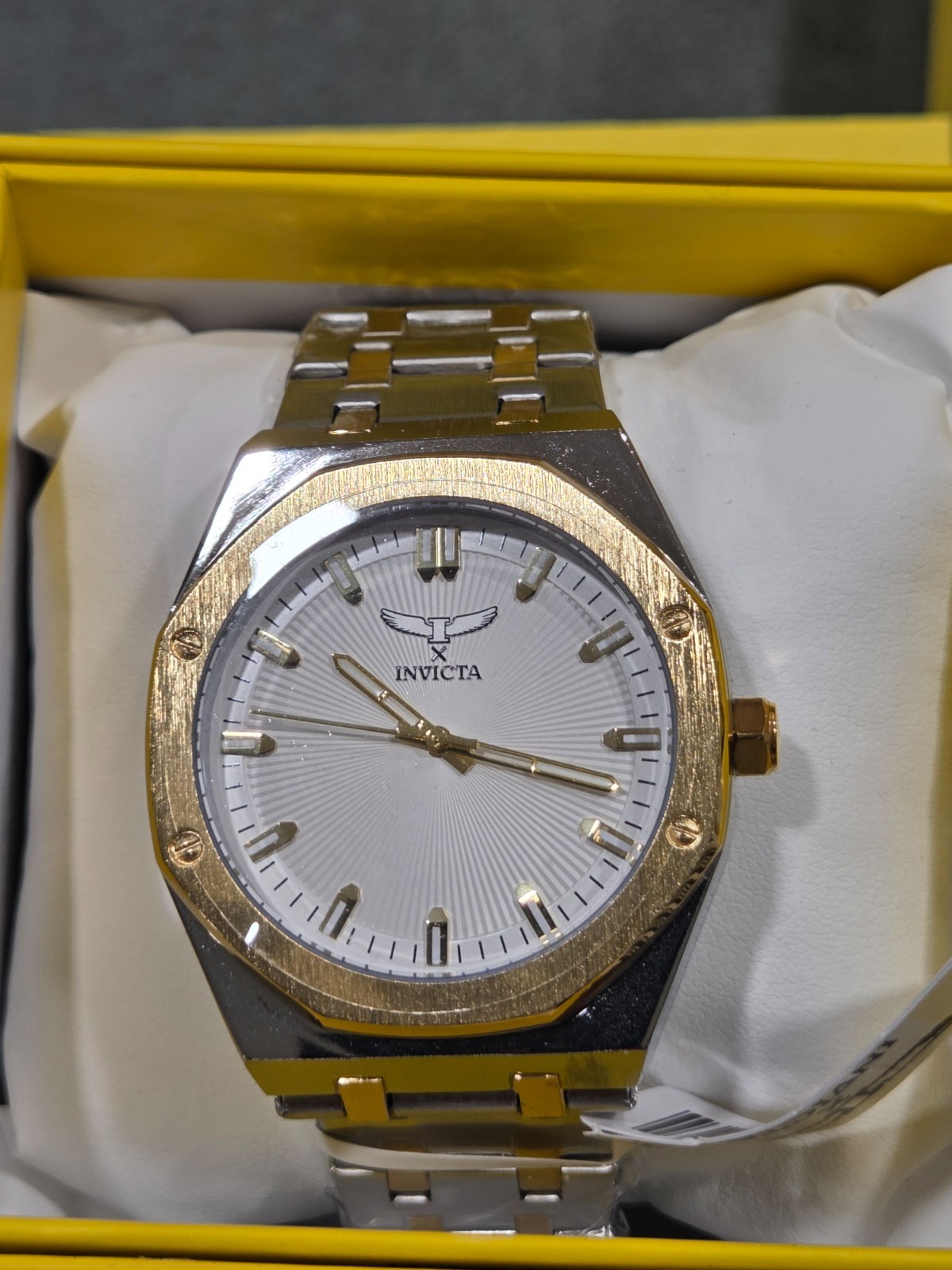 69963 – Invicta Specialty I by Invicta Men’s Watch – 42mm, Silver, Gold (69963)