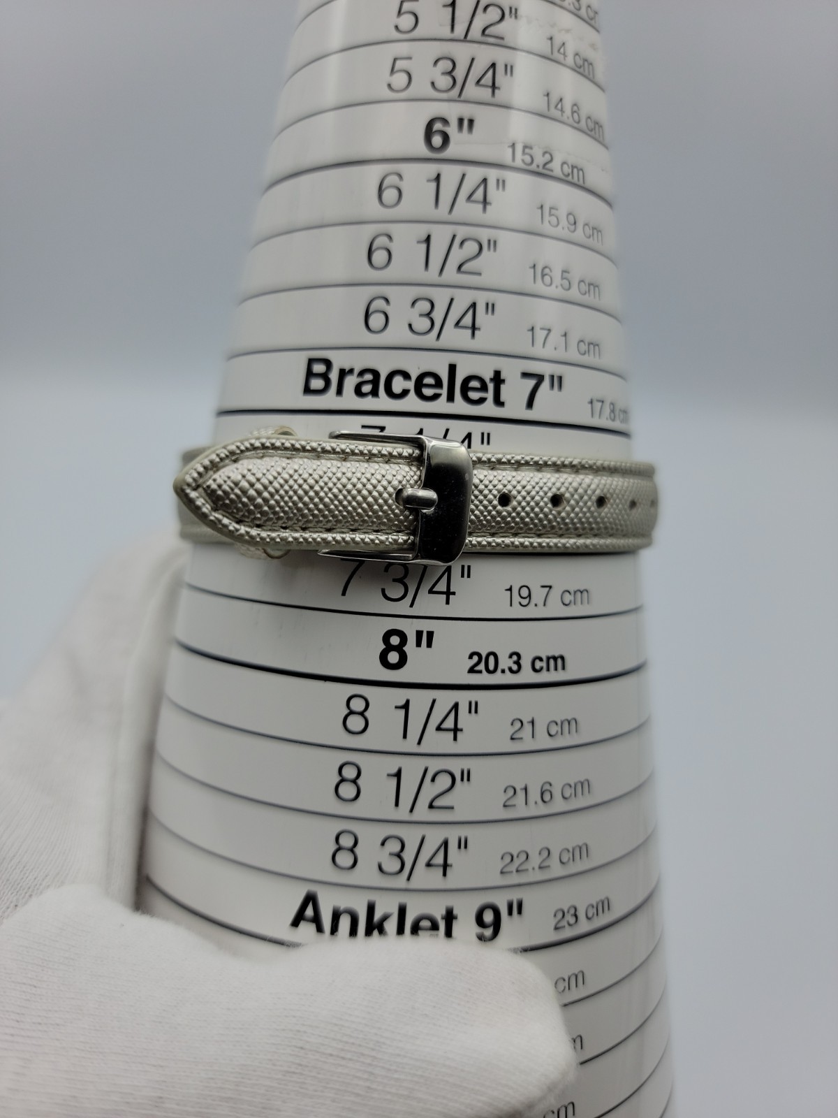 Women Quartz Watch 30mm Cross Dial Silver Synthetic Leather Band 5.76″-7.5″,Runs