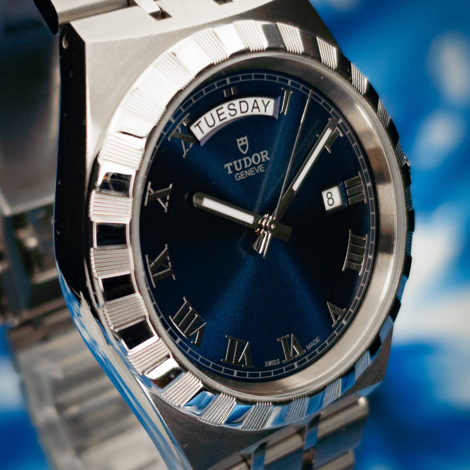 TUDOR Royal 28600 Blue Dial 41 Automatic Steel 2023 Warranty to 10/28 Full Set