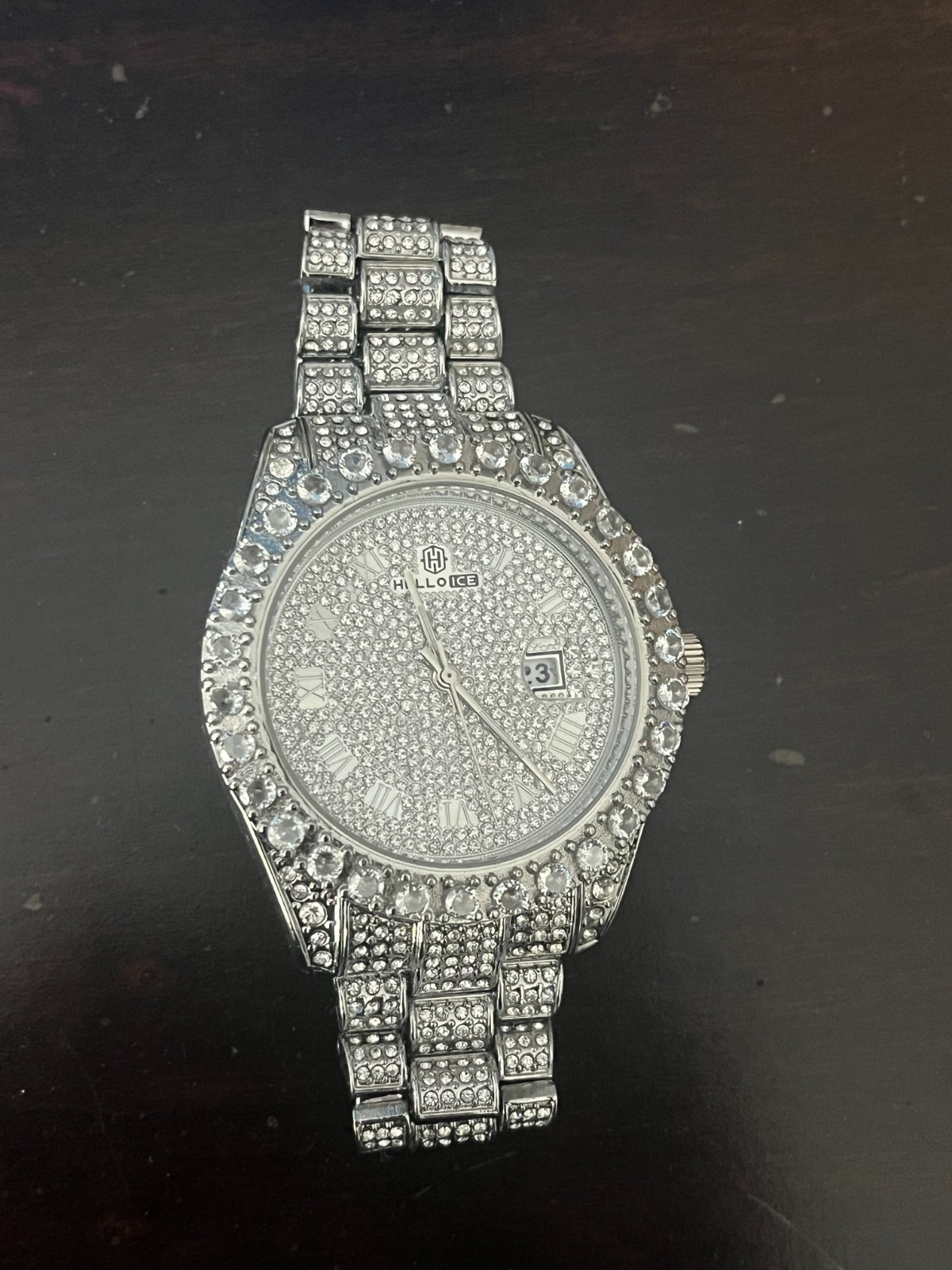 Hello Ice Watch Diamond Look- great condition barely used