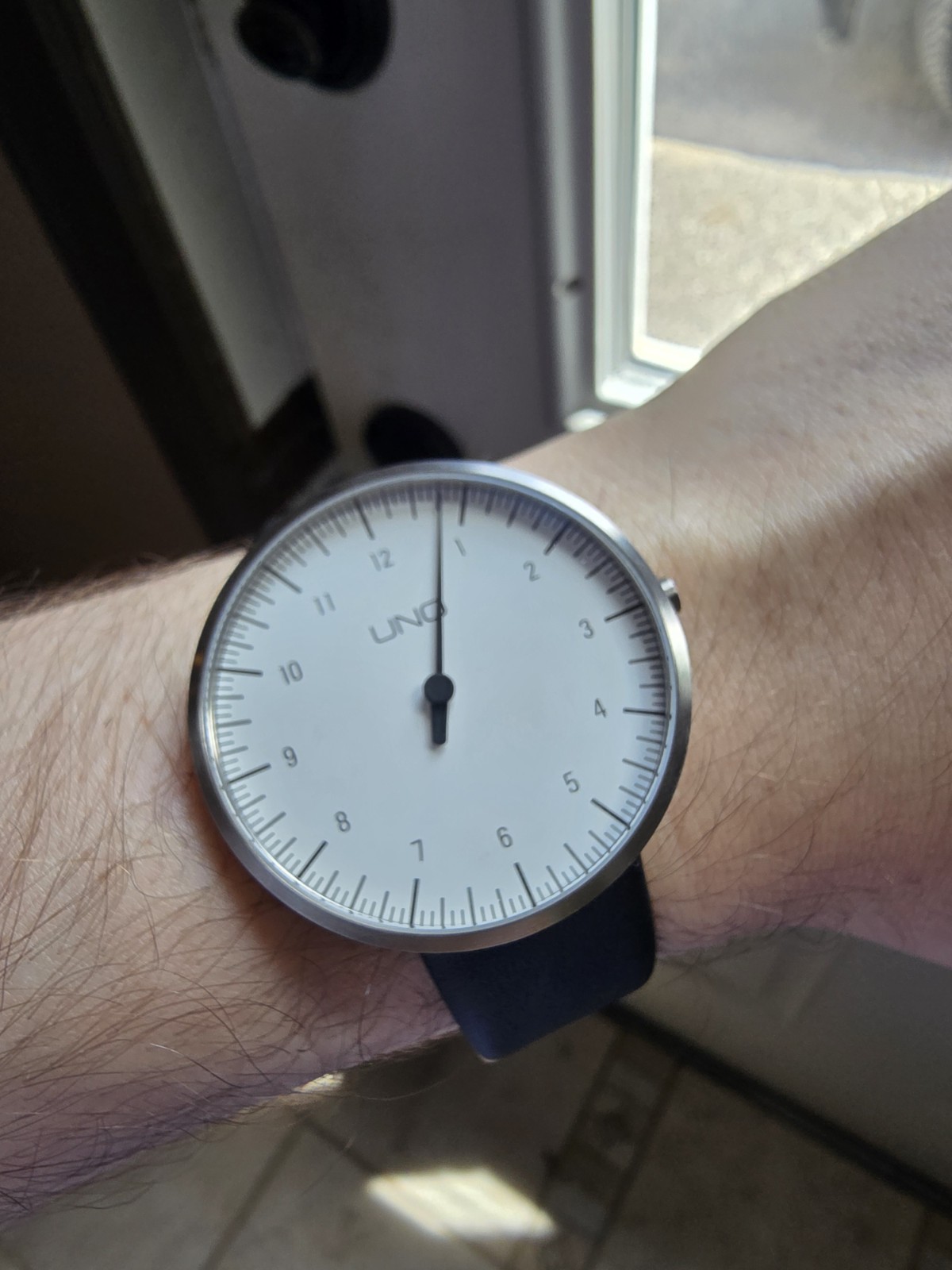 Botta Uno 551090 Quartz watch Titanium white dial made in Germany new battery.