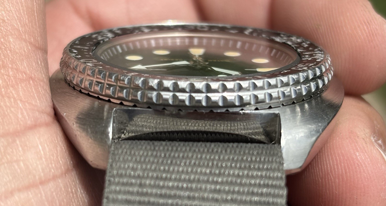 Seiko 6306-7001 Turtle JDM April 1977 Kanji Day Wheel