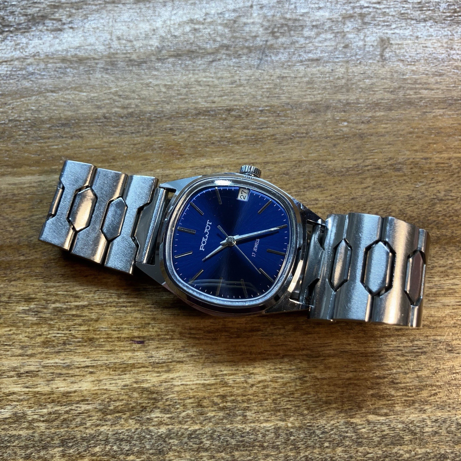 Poljot 17J Cushion Watch With Date – Russian Soviet Watch Manual Wind ~Engraved~