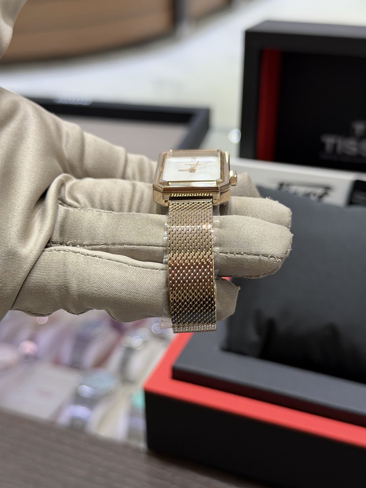 New Tissot SRV 30mm Silver Dial Rose Gold PVD Women’s Watch T160.110.33.033.00