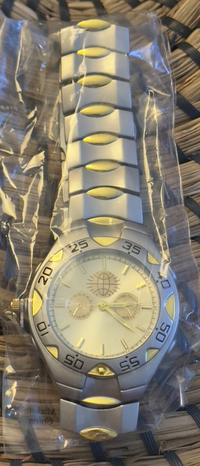 Men’s Silver Gold Tone Wristwatch Stainless Steel Case China UNTESTED Haband