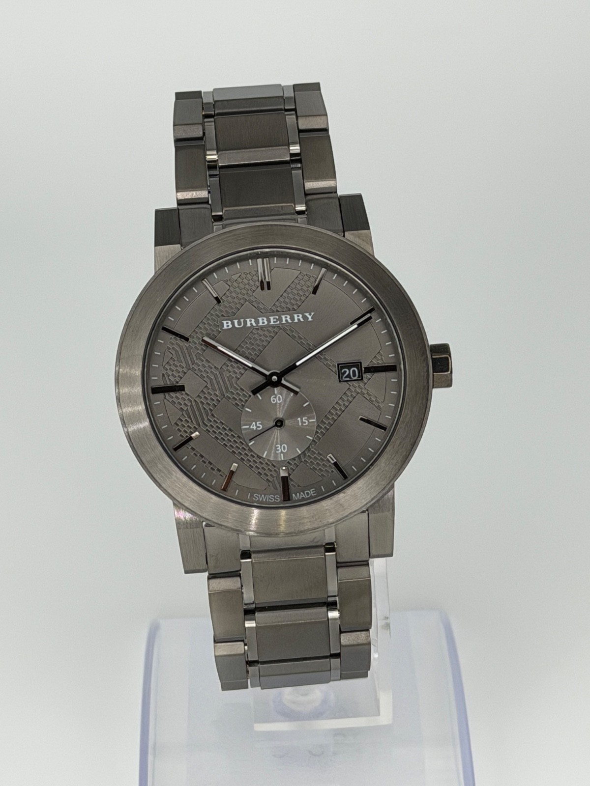 BURBERRY The City BU9902 Stainless Steel Gunmetal Dial 42 mm Wristwatch