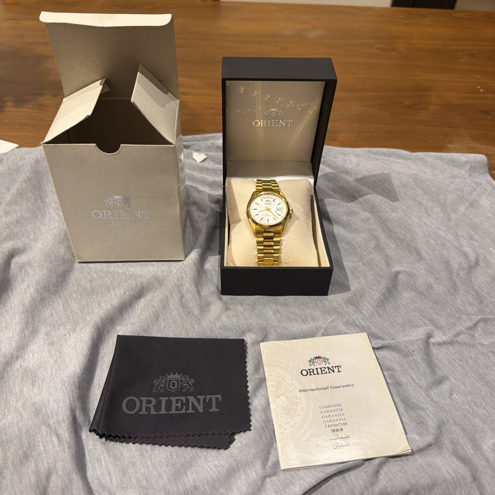 Orient President Automatic Day-Date White Dial Stainless Steel Watch NOS Rare
