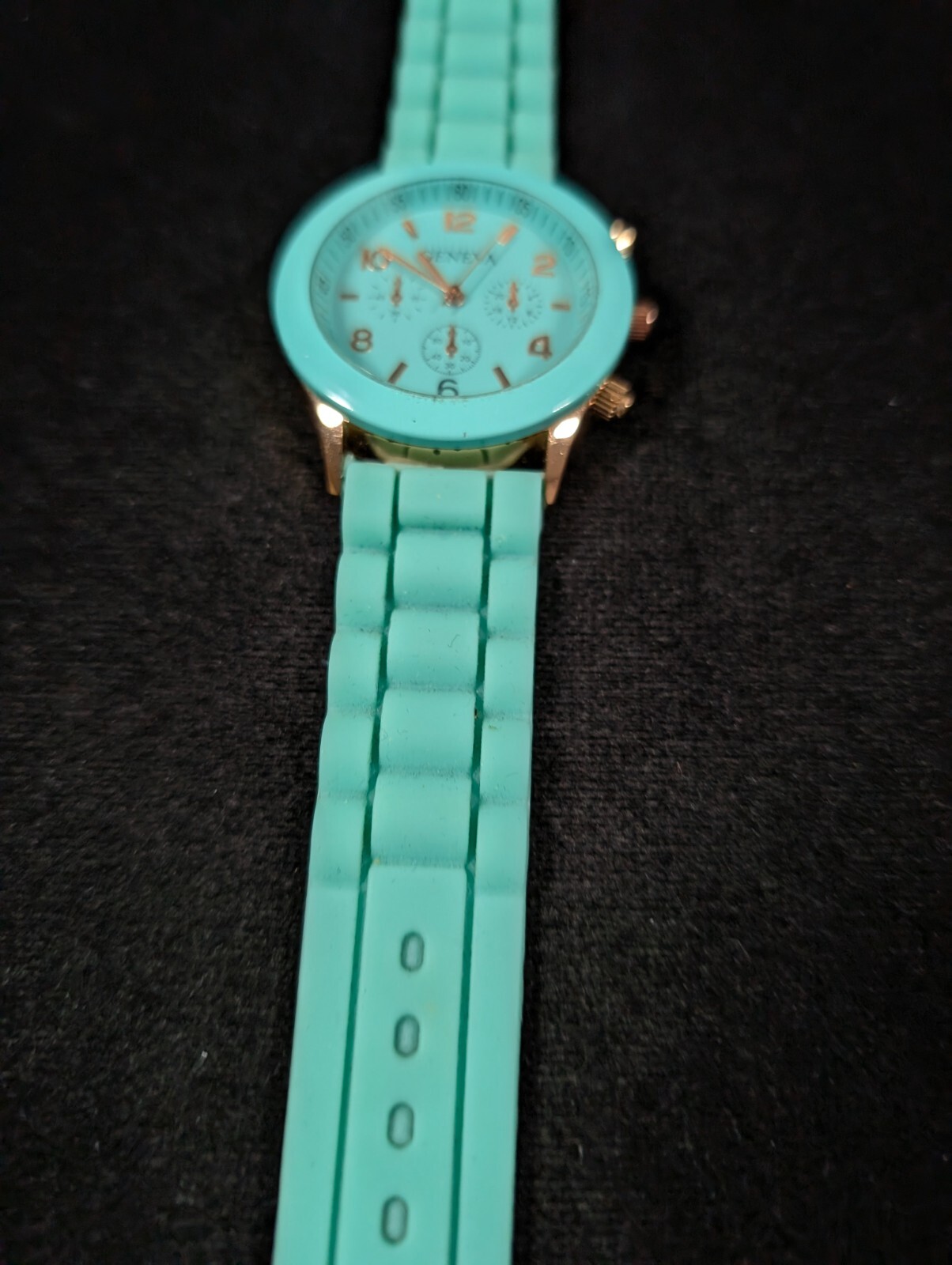 Geneva Womens Green Silicone Rubber Band Watch Round 38mm Jelly