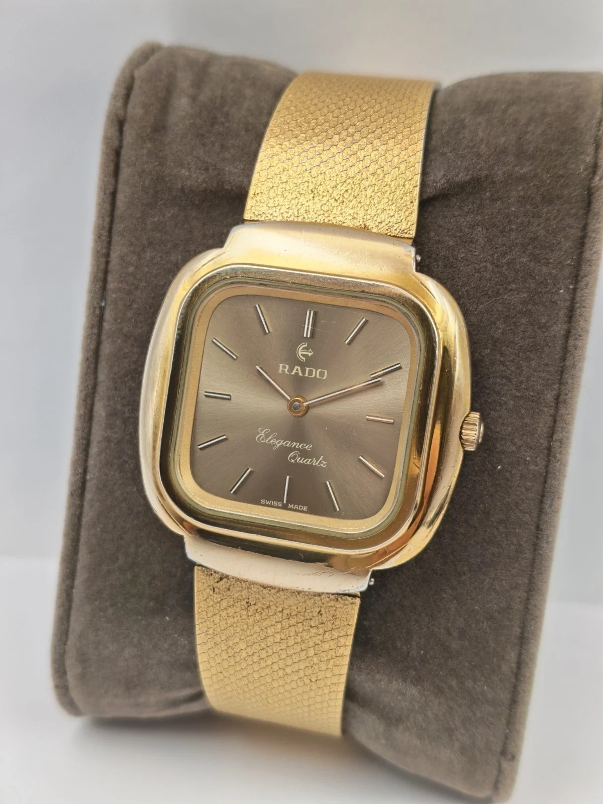 Vintage Rado Elegance Quartz Gold-Tone 36mm Watch Parts or Repair
