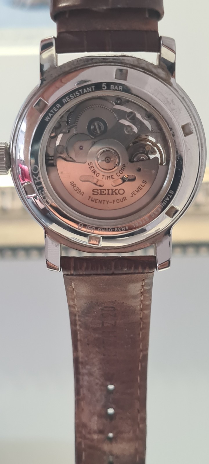 Seiko Automatic Open‑Heart • 4R39 • 24 Jewels • Box & Papers • Leather Strap