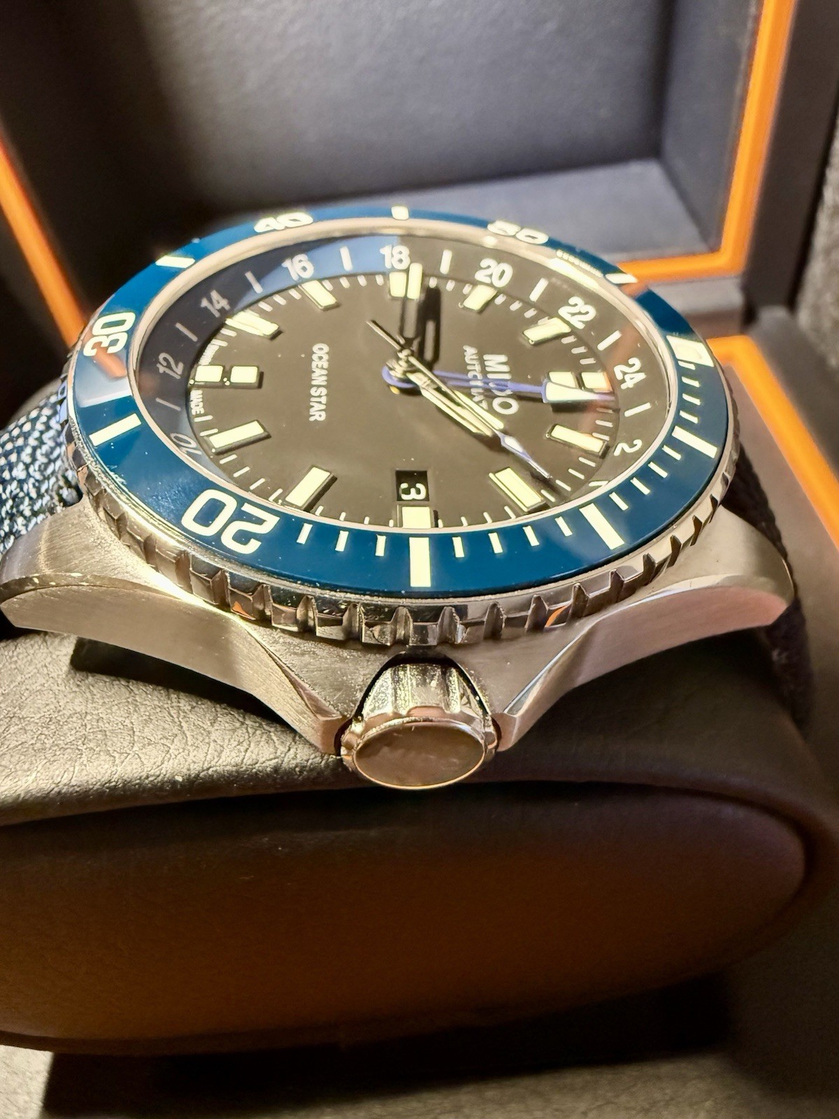 Mido Ocean Star GMT 44mm Silver Stainless Steel w Blue Strap & Horween Strap