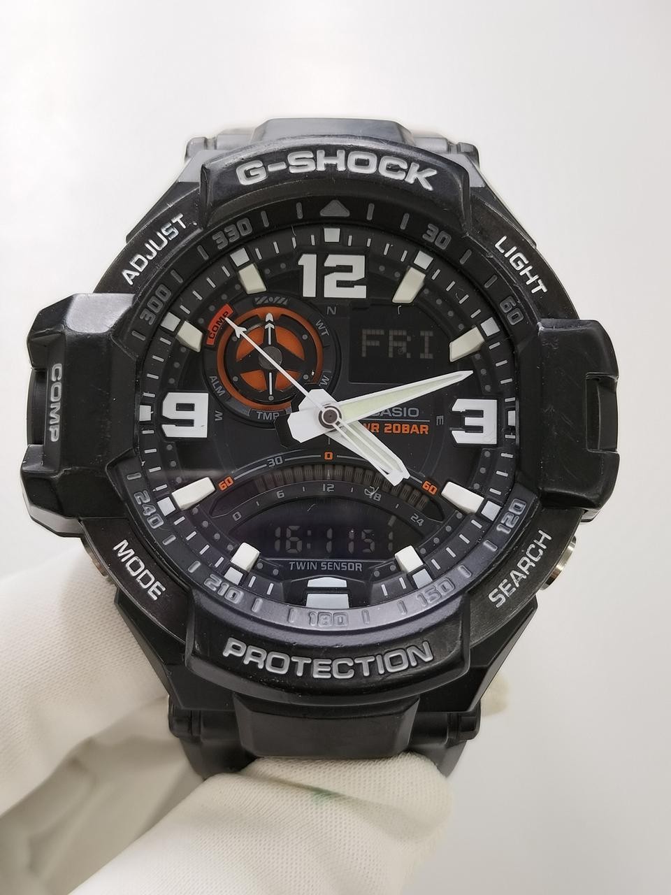 Casio G-Shock GA-1000 Quartz Resin 20ATM Men’s Watch Used 1-Month Warranty