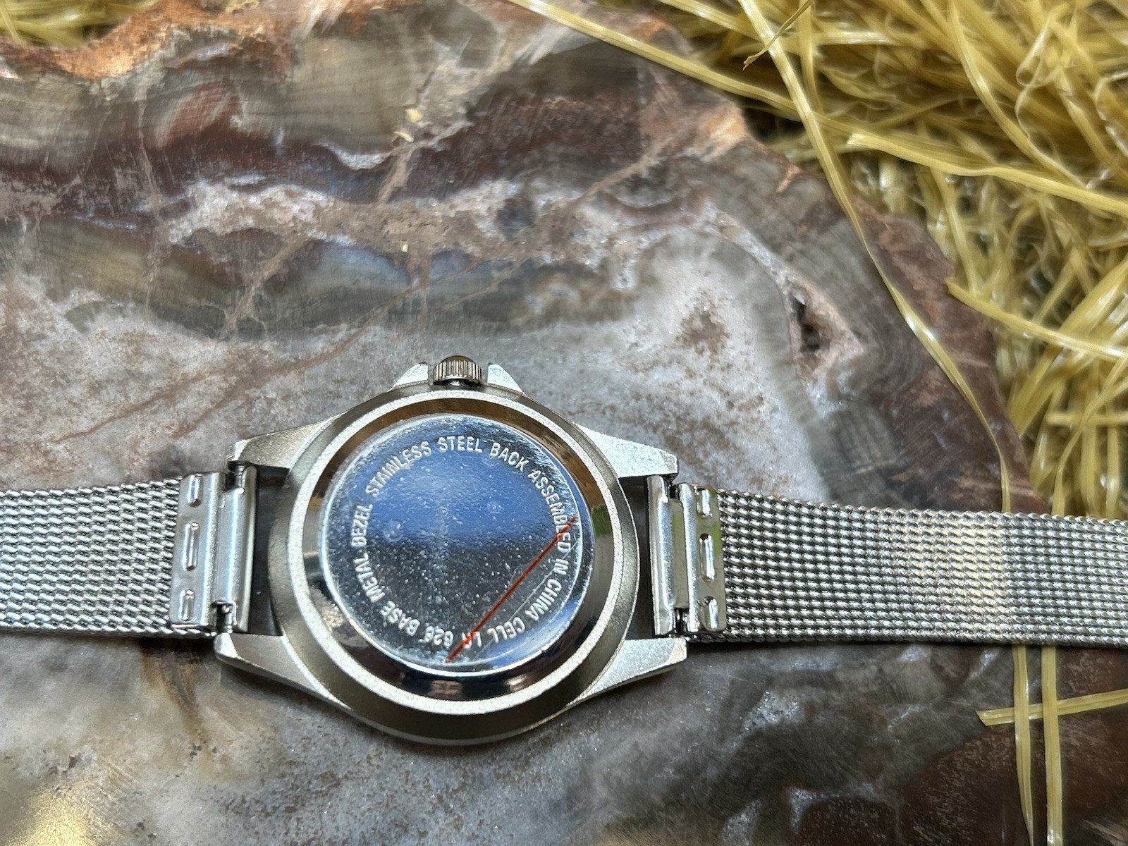 Australia Echidnas Road Sign Ladies Watch Silver Tone Mesh Band Graphic Dial
