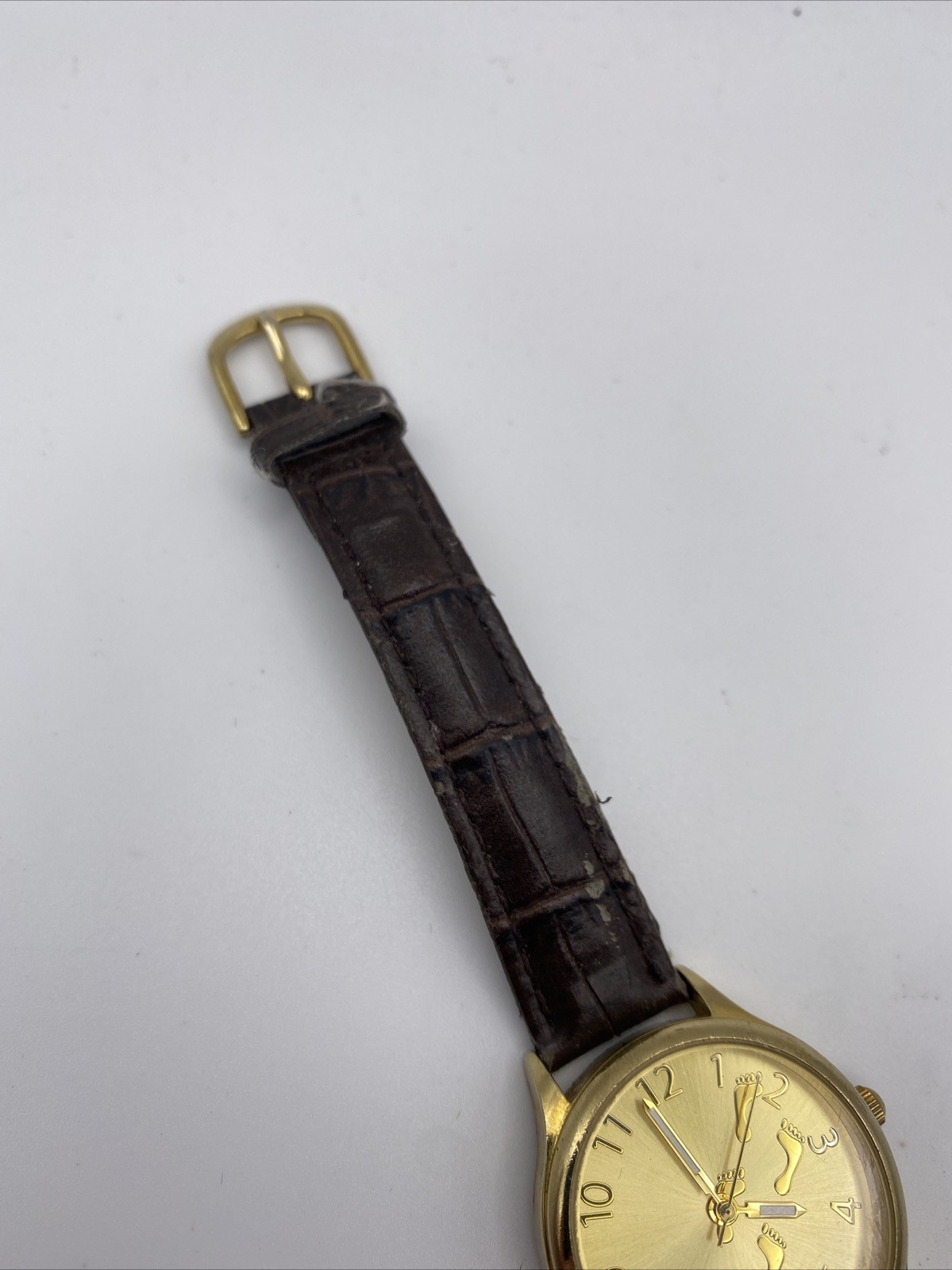 Women’s Footprints in the Sand Proverb Gold Tone Christian Watch New Battery
