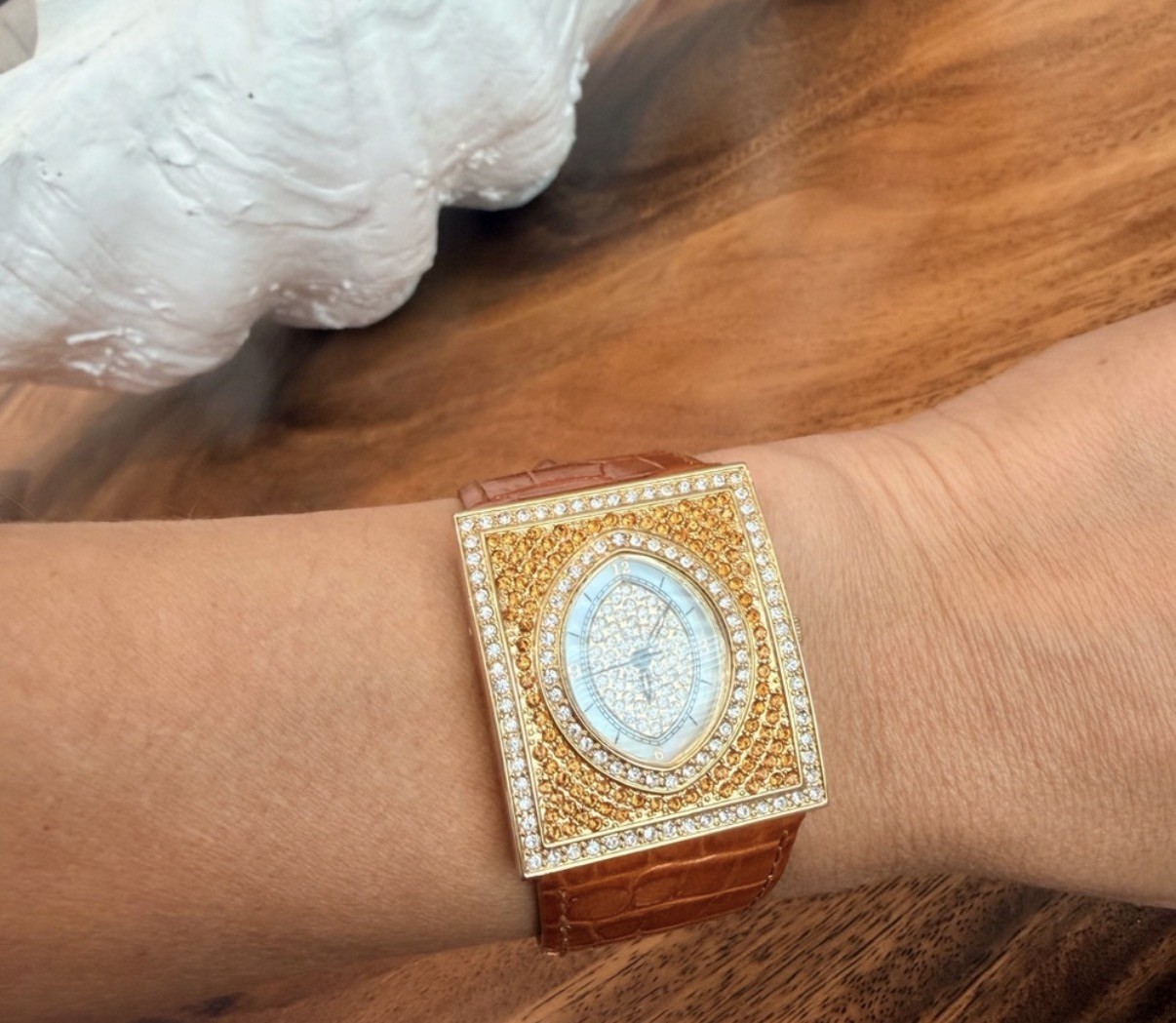 Adrienne Vittadini Crystal Lux Vintage Timepiece CrocEmbossed Leather Strap