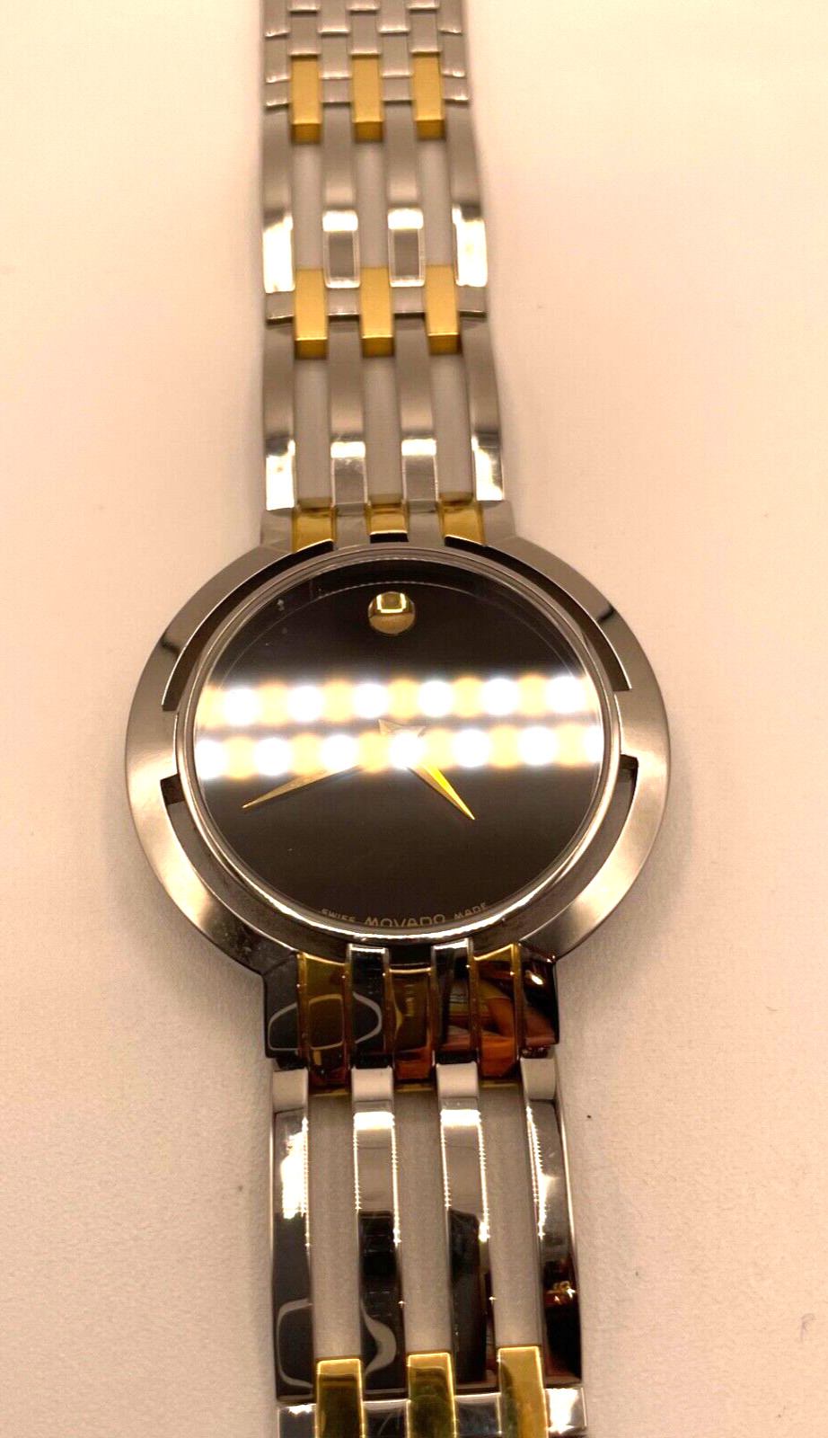 Movado Museum Esperanza 81 G2 1883 Classic Two-Tone SS Quartz Unisex Watch
