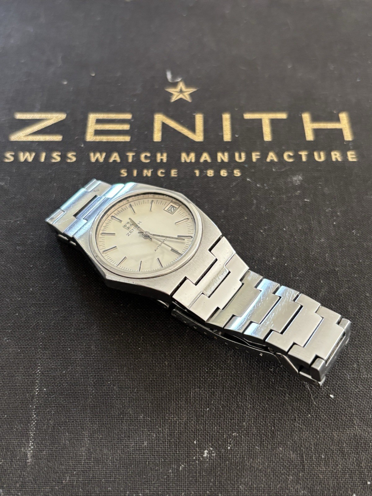 Vintage Zenith Surf Automatic Watch