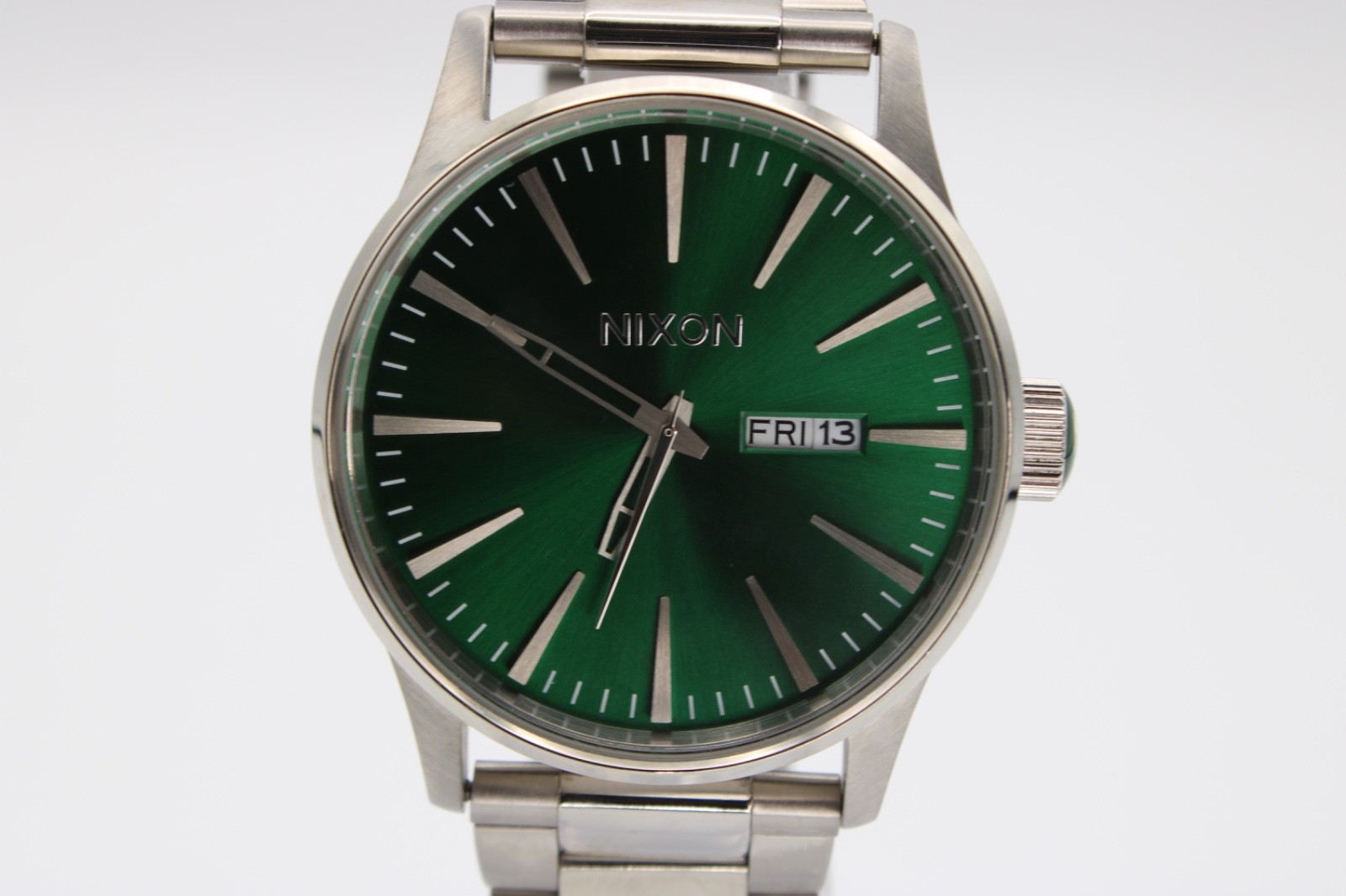 Nixon Sentry 42mm A356-1696 Stainless Steel Green Sunray Quartz