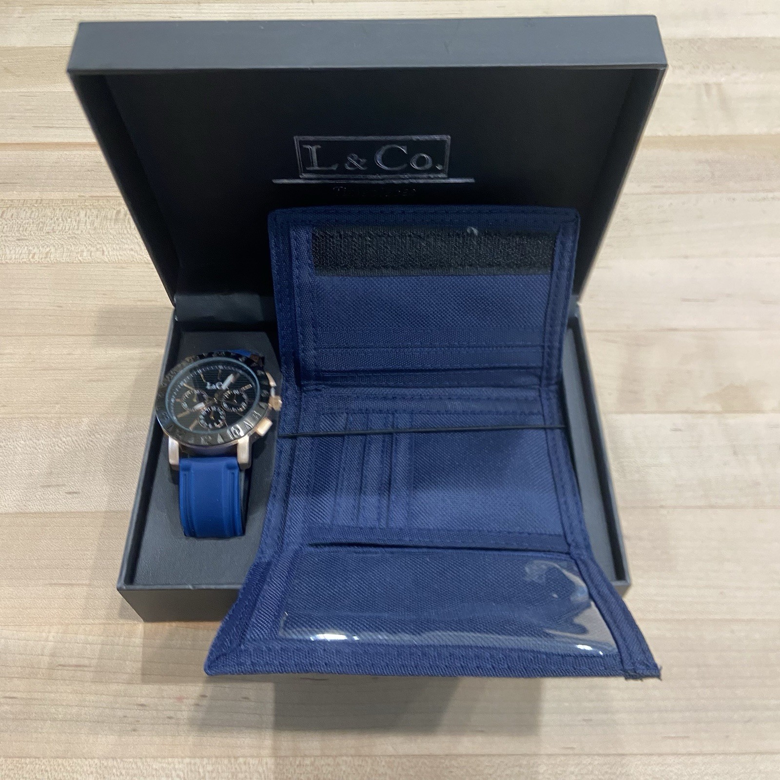 L&Co. Men’s Quartz Chronograph Watch and Wallet gift set