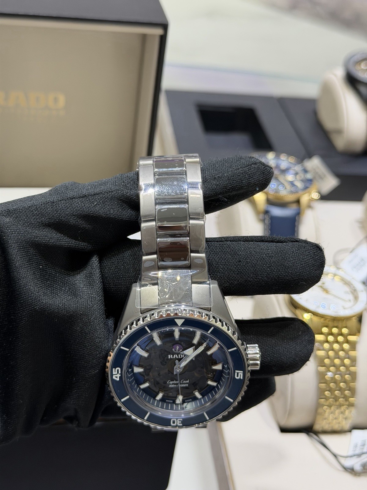 New Rado Captain Cook 43MM High-Tech Ceramic Blue Dial Men’s Watch R32128202