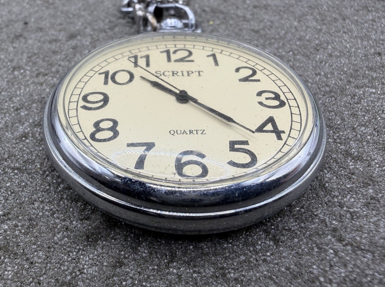 Vintage SCRIPT Quartz Open Face Pocket Watch