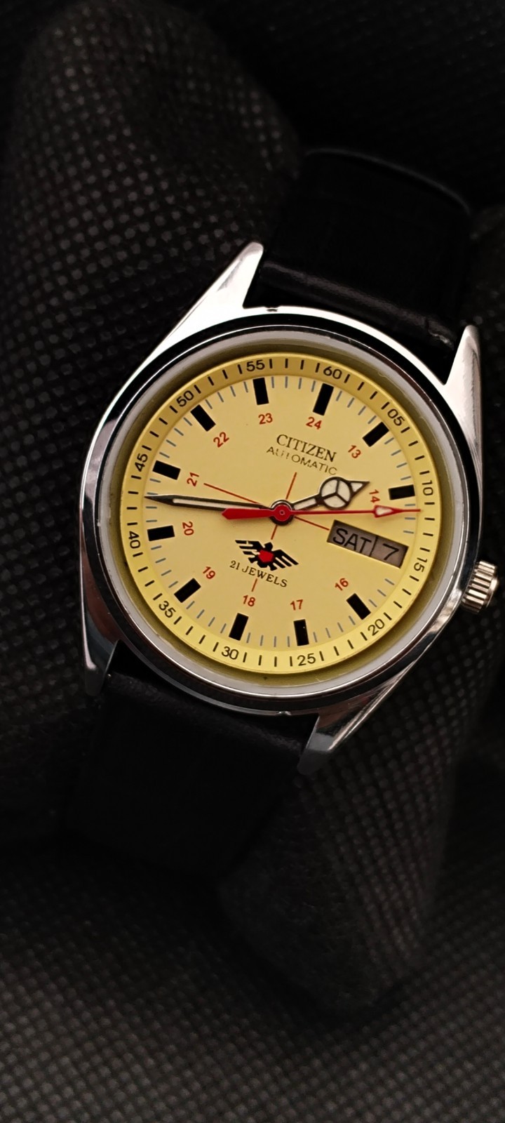 Vintag Automatic Citizen Japan Made Yellow Dial Day/ Date Men’s Wrist Watch