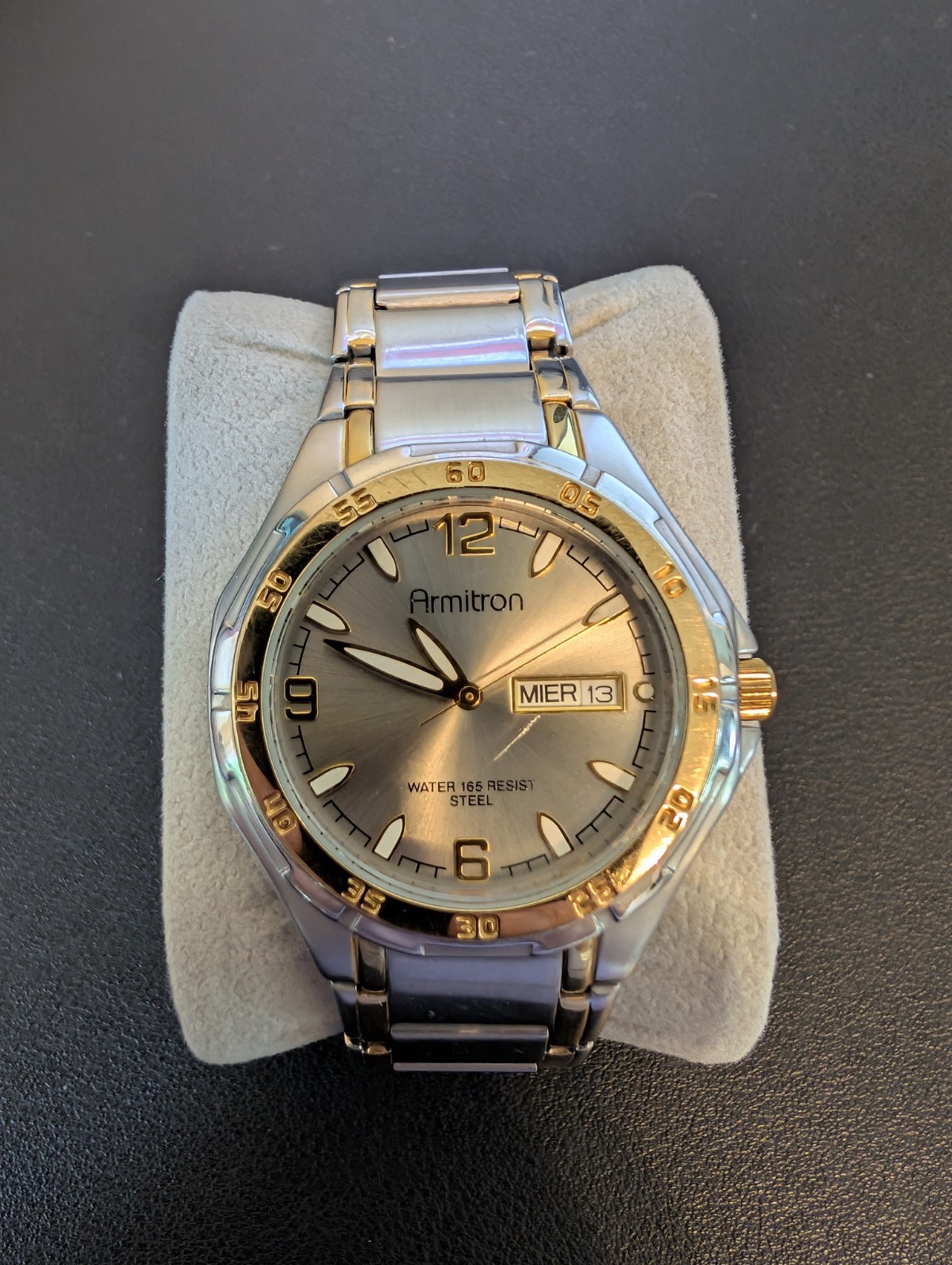 Armitron 20/4309TT Men’s Watch Two Tone Gold Silver Gray Dial Day Date RUNNING
