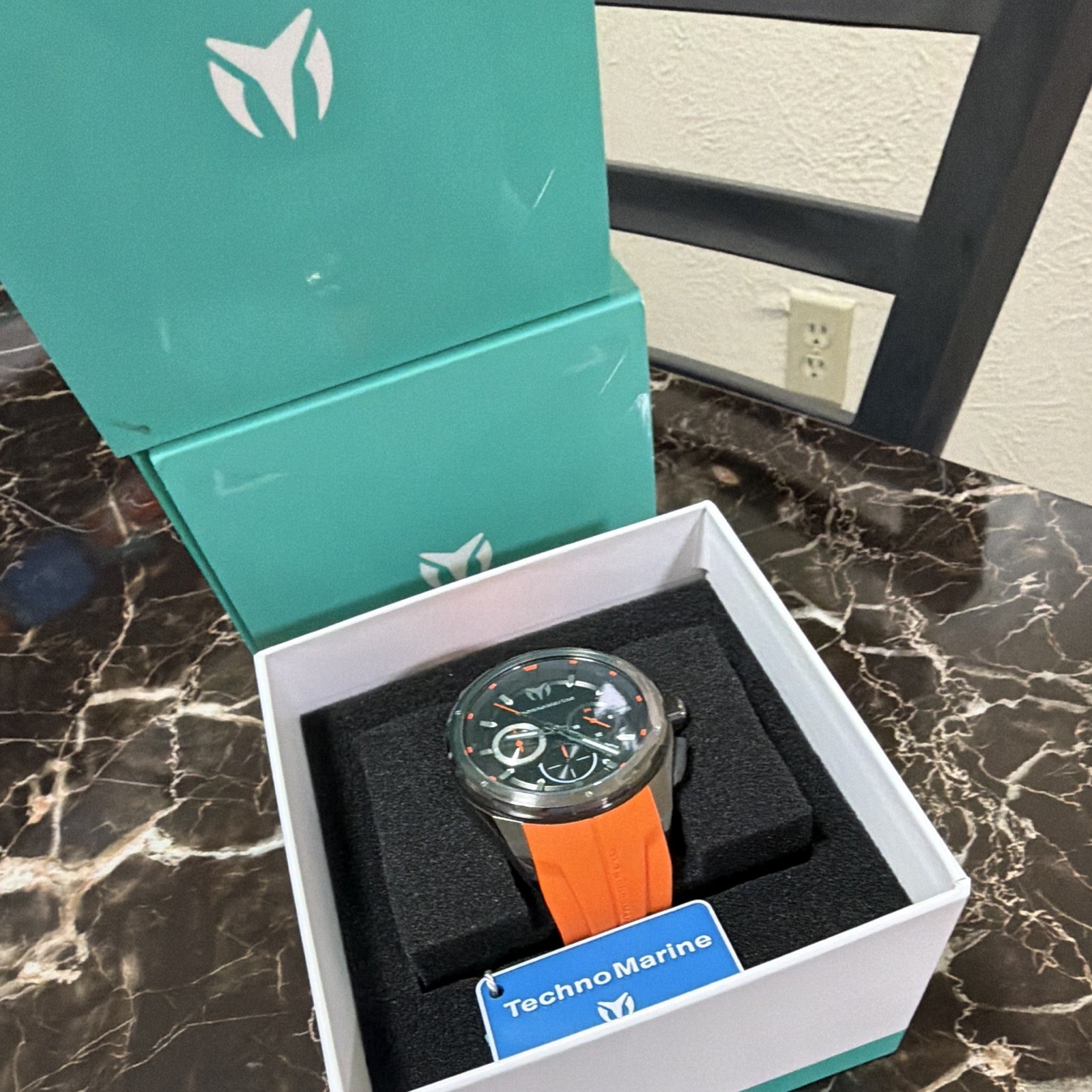 TechnoMarine Para Caballeros Cronografo Cuarzo Dial Negro Correa Naranja 43 mm