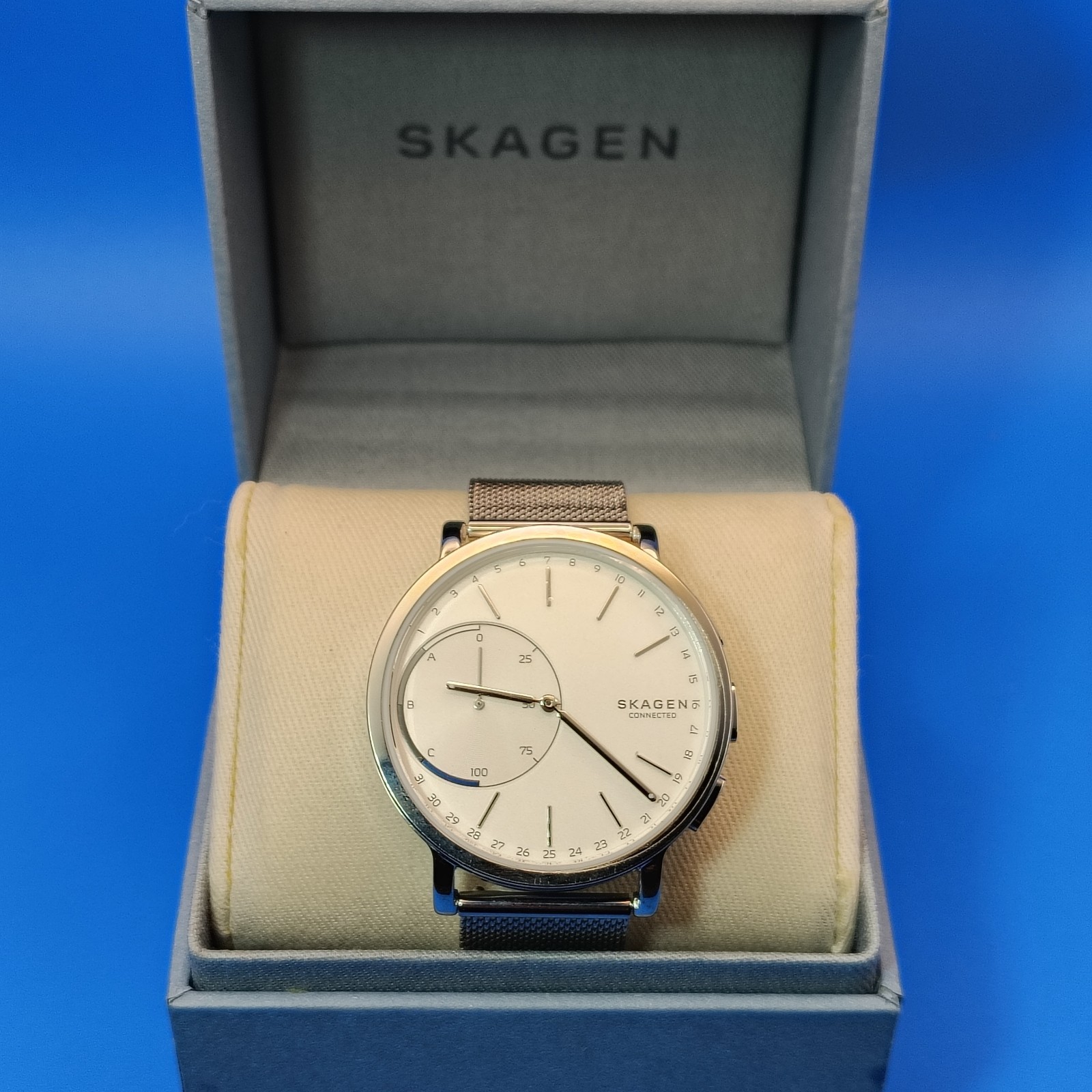 Retro 2017 Skagen Connect Hybrid Quartz Mens 42mm SMRT Watch W/ App Full Set