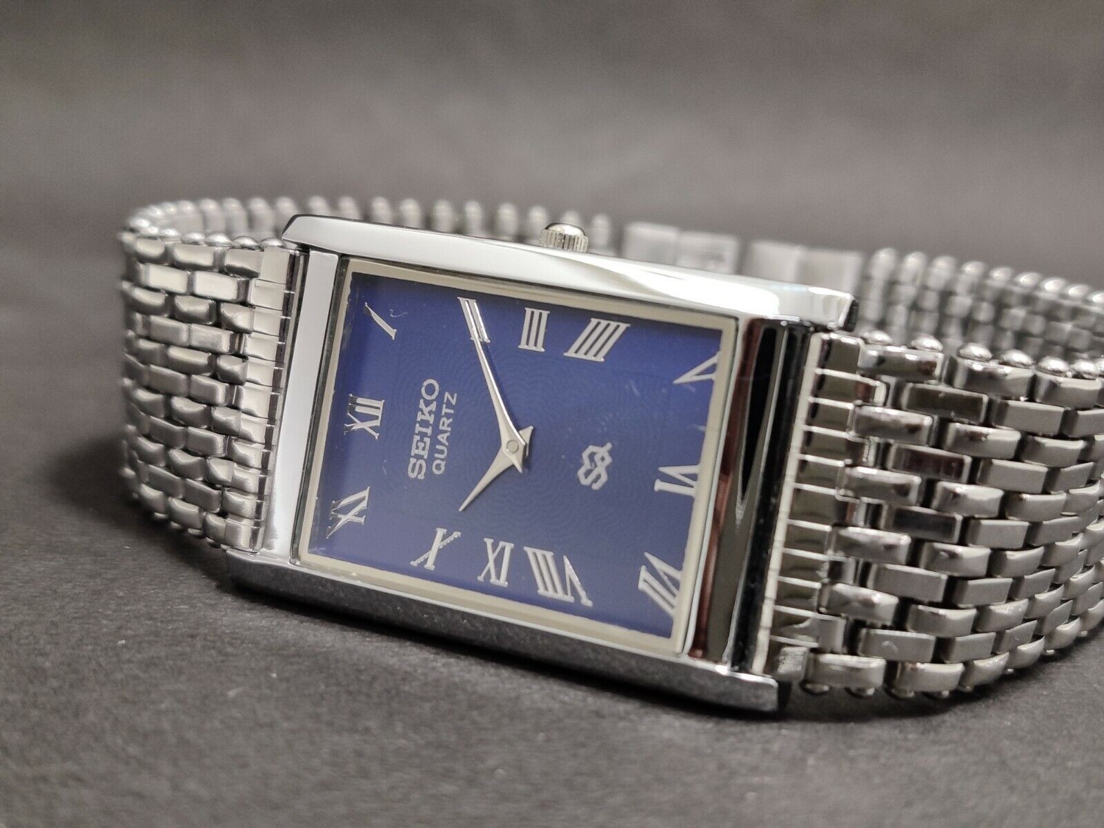 Vintage Seiko Slim Quartz Blue Face Rectangle Japanese 26MM Men’s Watch A75