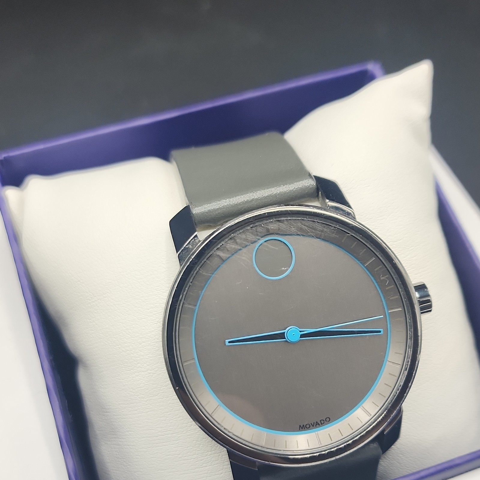 Movado Bold Men’s 44mm Gray Dial Blue Hands Quartz Leather Strap 30m Box