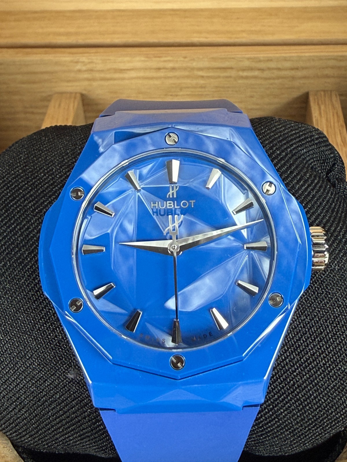 2025 Hublot Classic Fusion Orlinski Blue Ceramic 40MM Blue Dial | Unworn