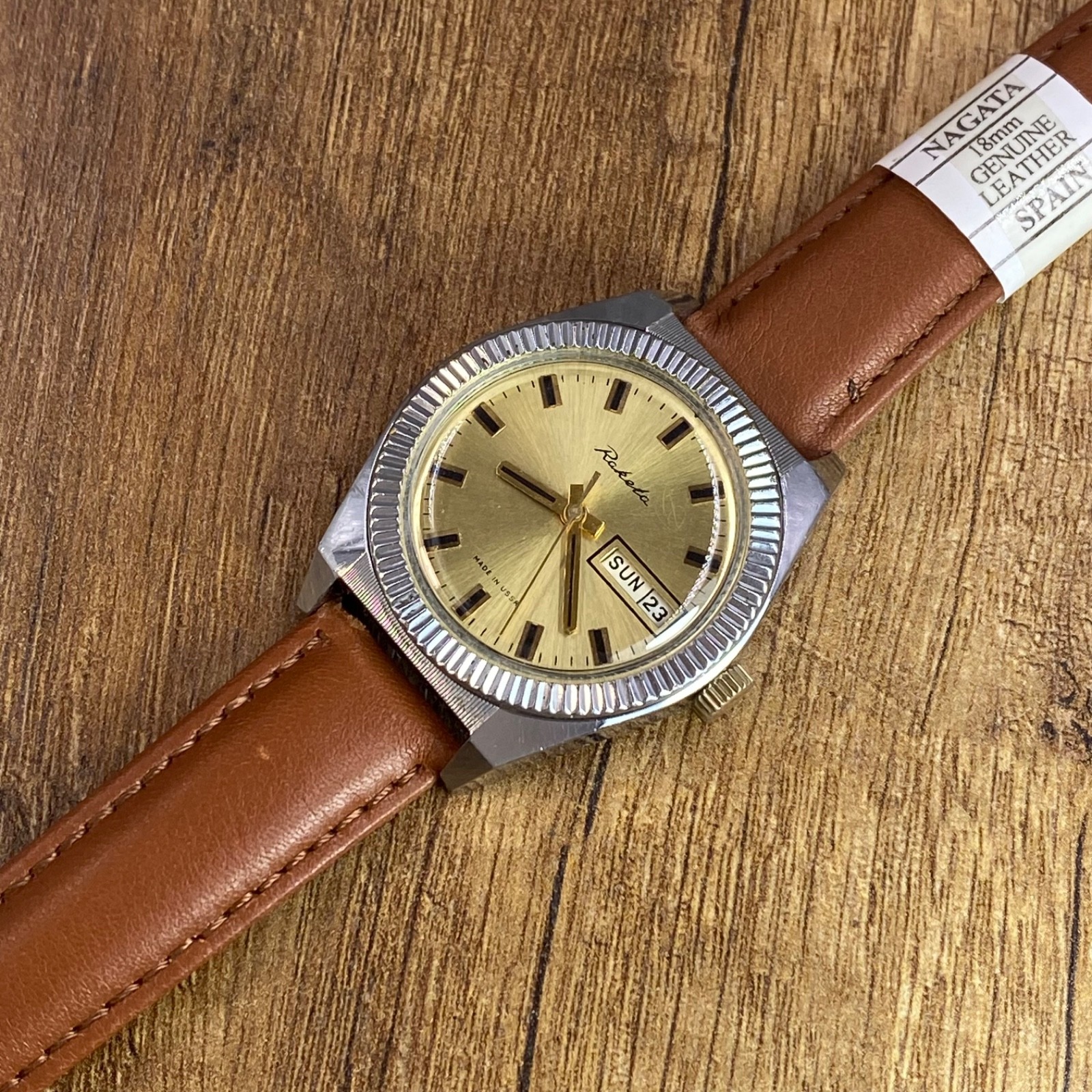 Raketa mechanical cal. 2628H vintage Soviet Era mens wristwatch USSR
